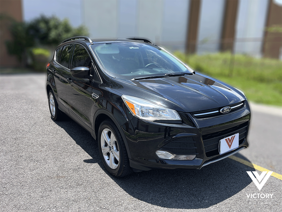 FORD ESCAPE - 2015
