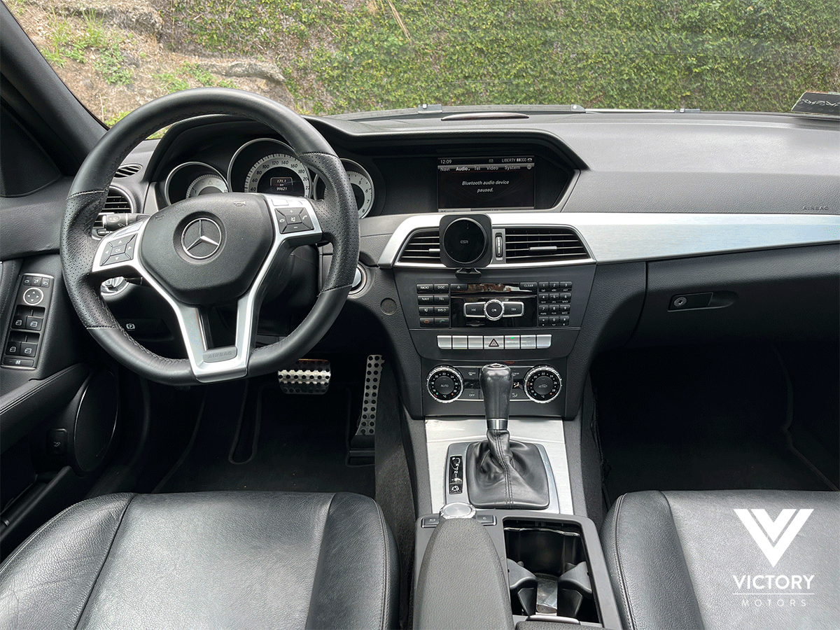 MERCEDES-BENZ C350 - 2013