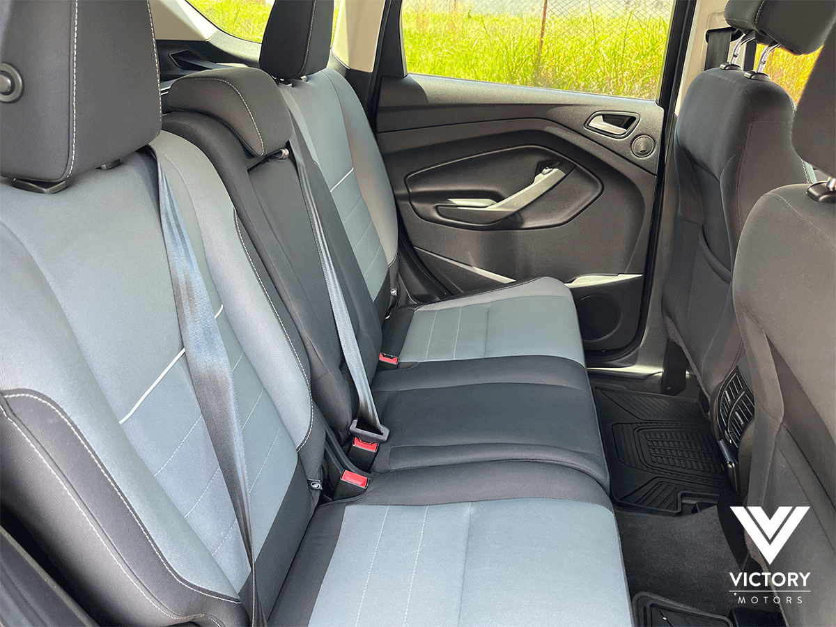FORD ESCAPE - 2015