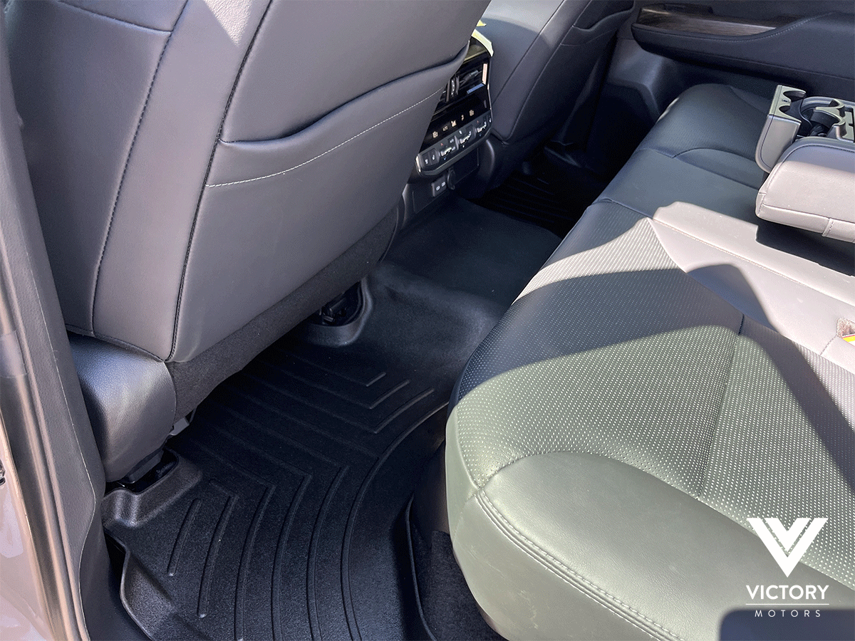 TOYOTA LAND CRUISER 300 VX-R - 2024