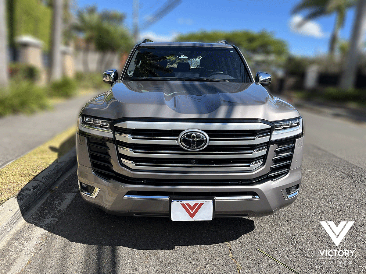 TOYOTA LAND CRUISER 300 VX-R - 2024