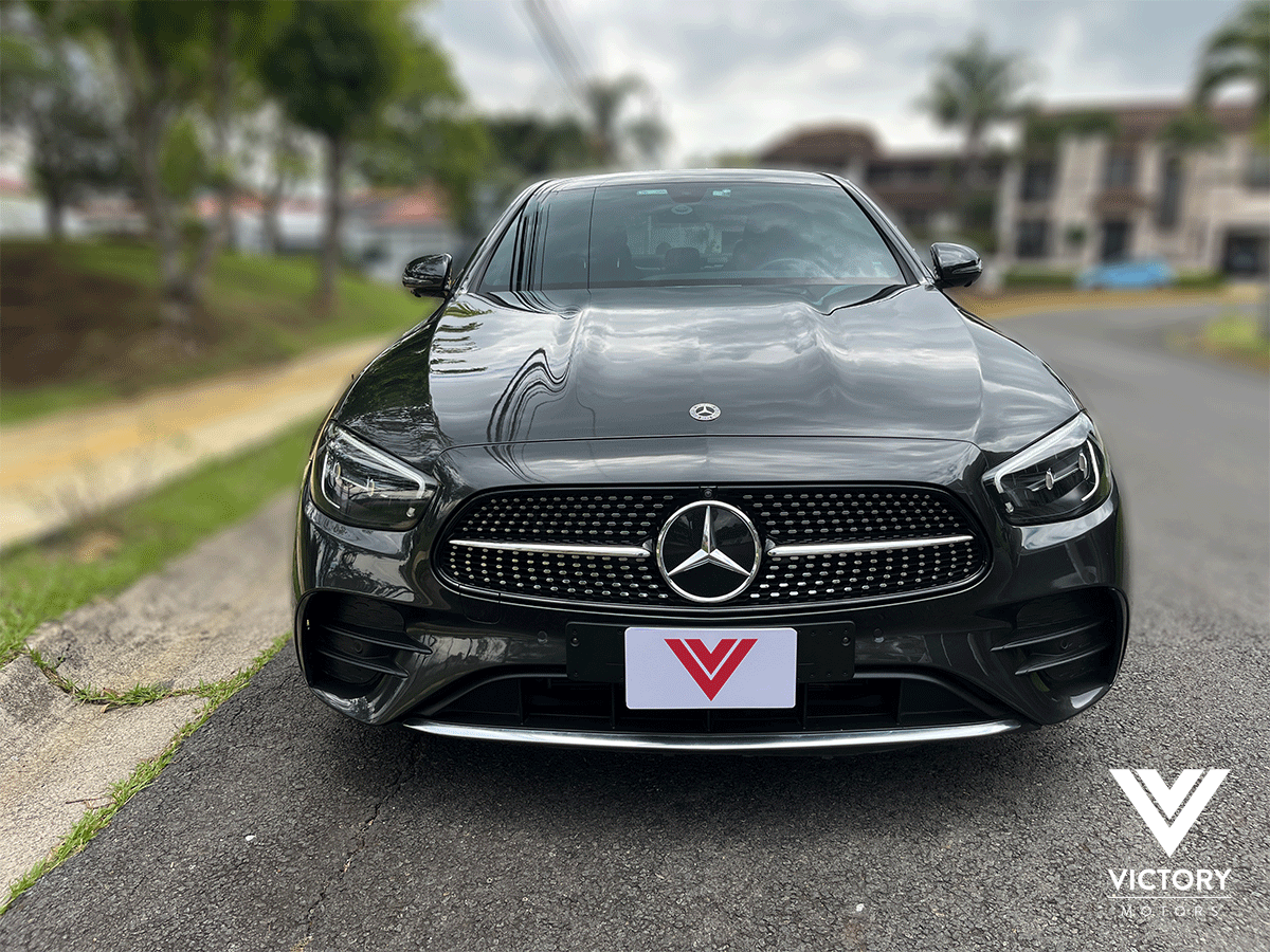 MERCEDES-BENZ E300 - 2022