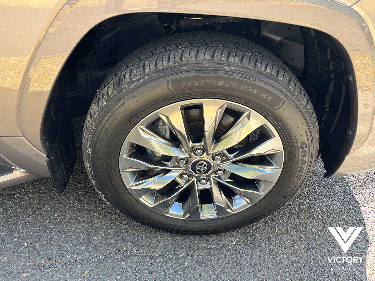 TOYOTA LAND CRUISER 300 VX-R - 2024