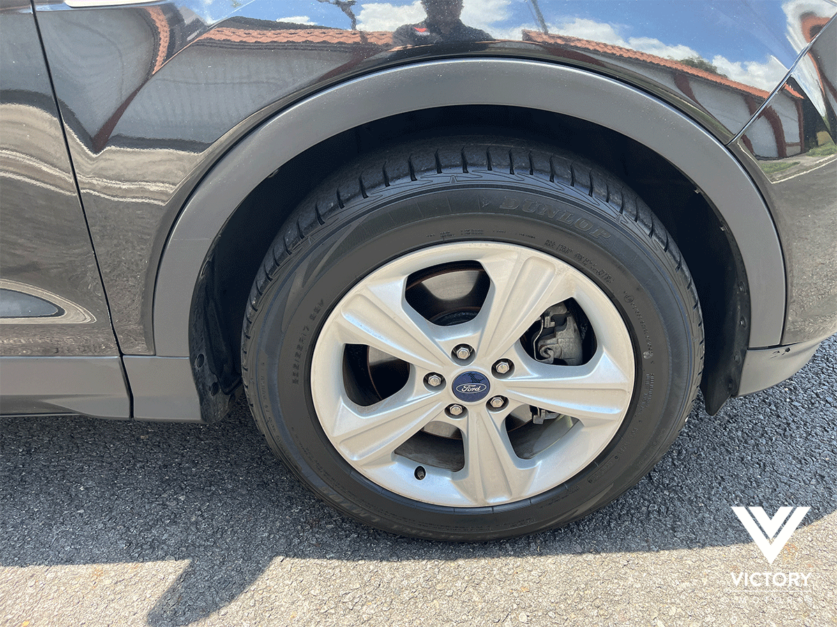 FORD ESCAPE - 2015