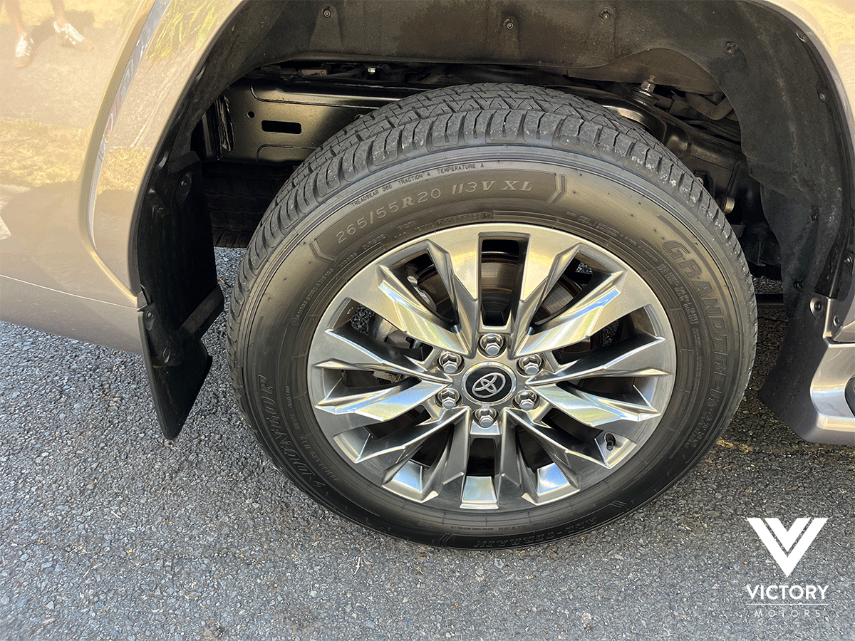 TOYOTA LAND CRUISER 300 VX-R - 2024
