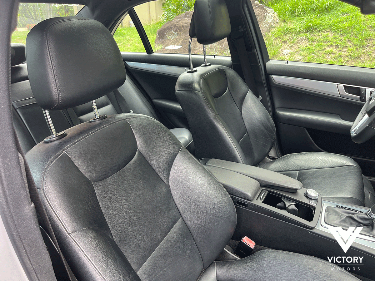 MERCEDES-BENZ C350 - 2013
