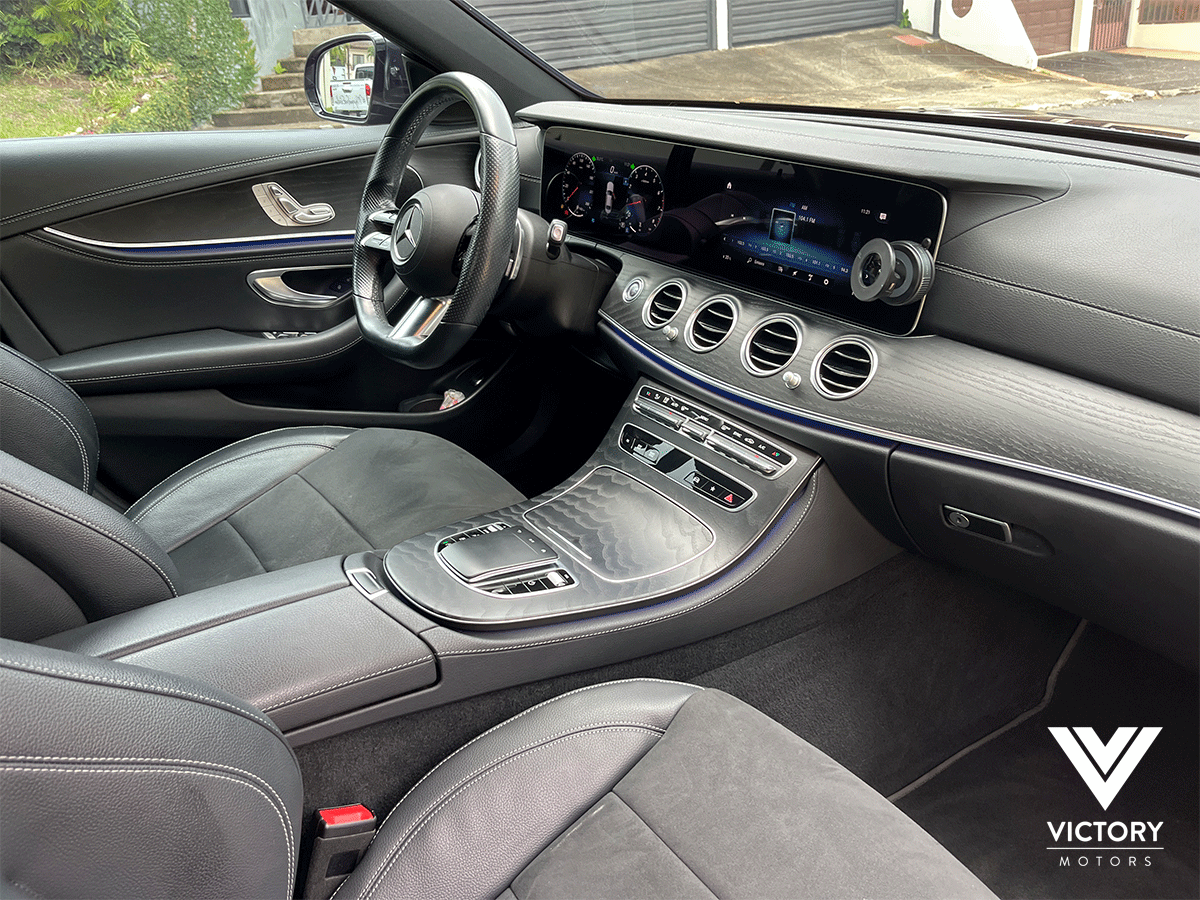 MERCEDES-BENZ E300 - 2022