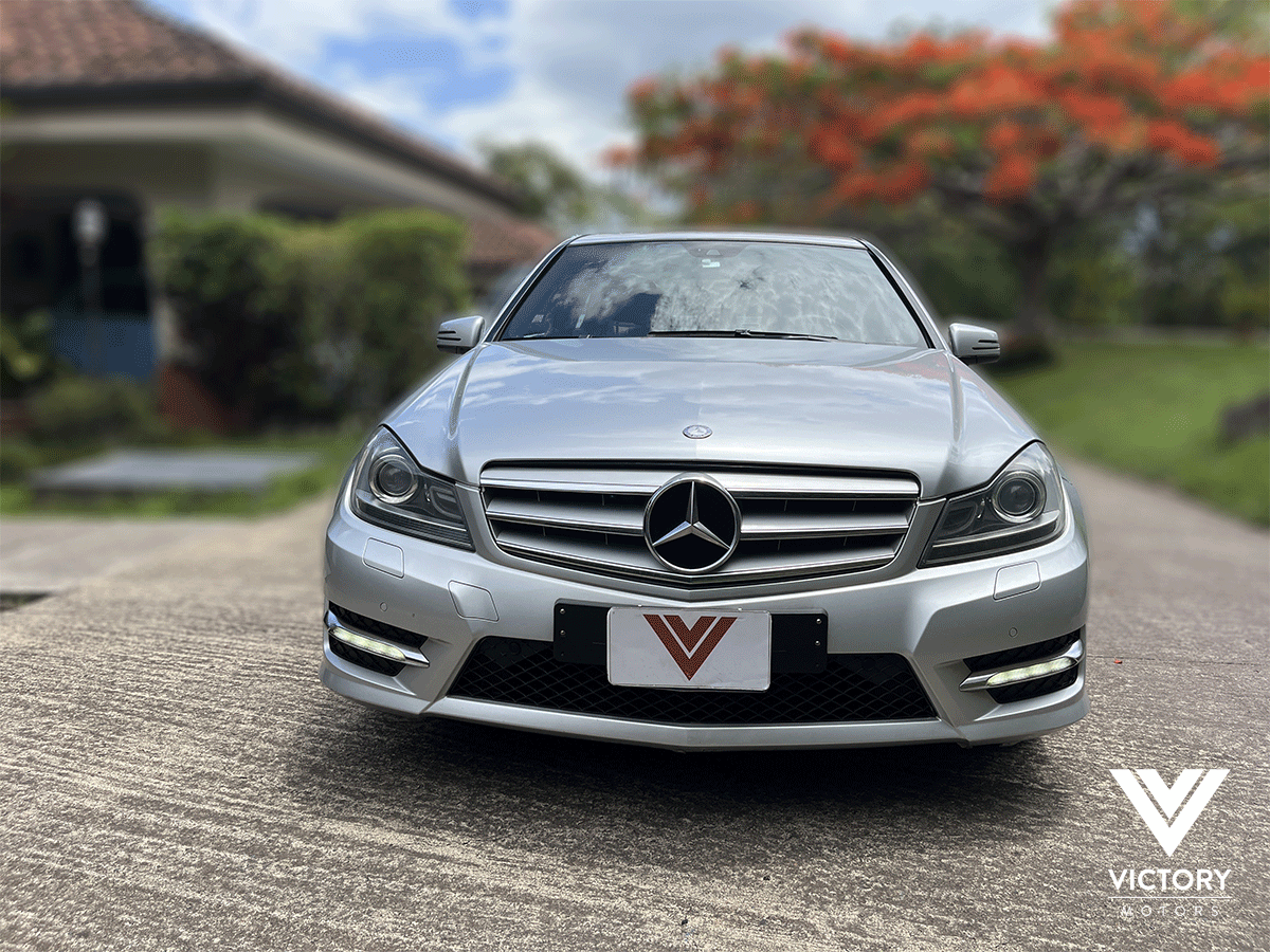 MERCEDES-BENZ C350 - 2013