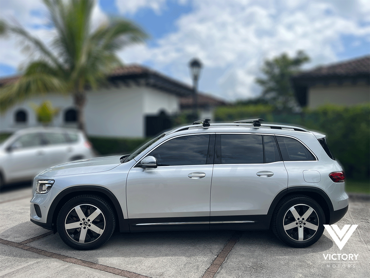 MERCEDES-BENZ GLB 200 - 2023