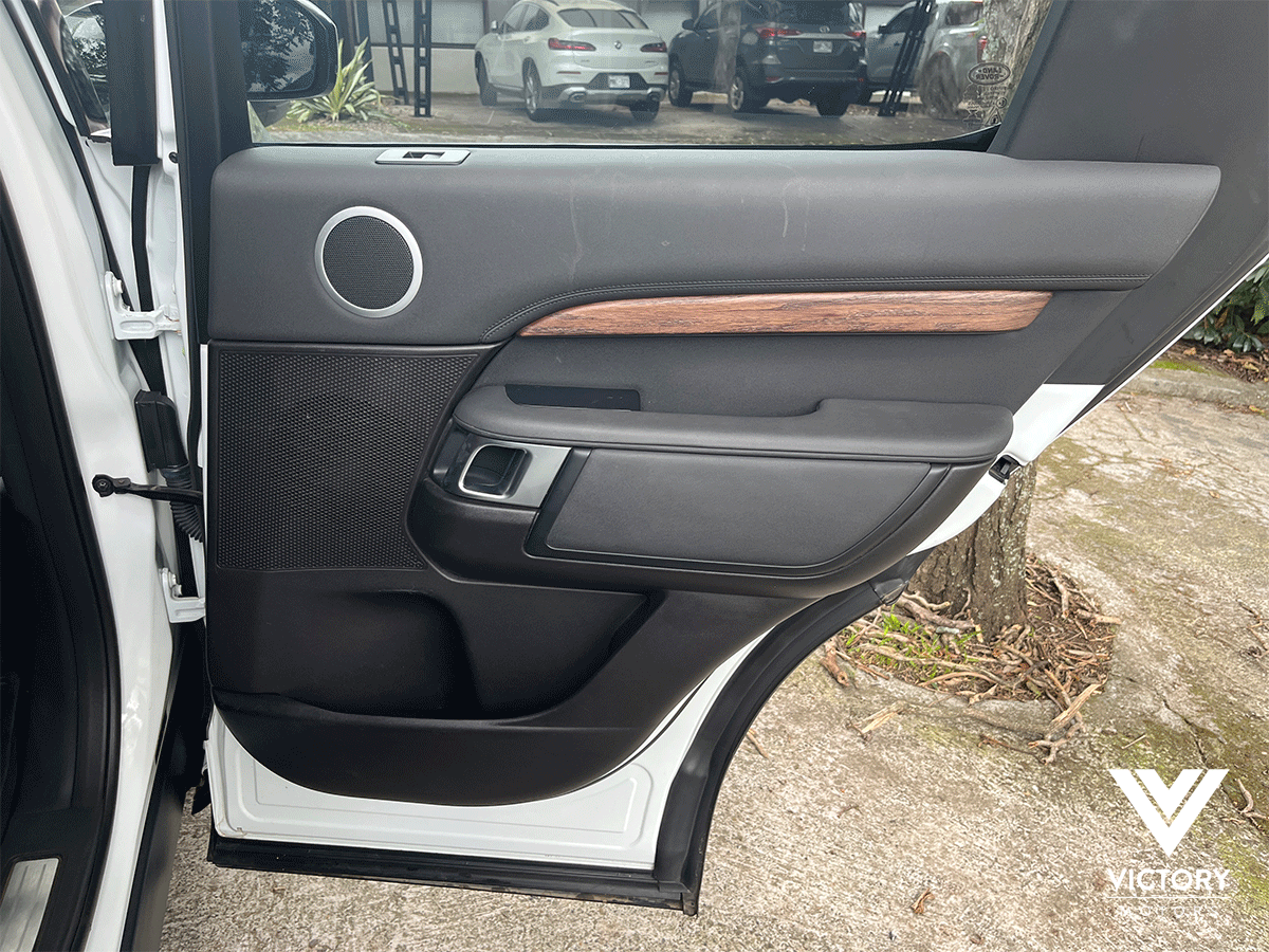 LAND ROVER - 2017