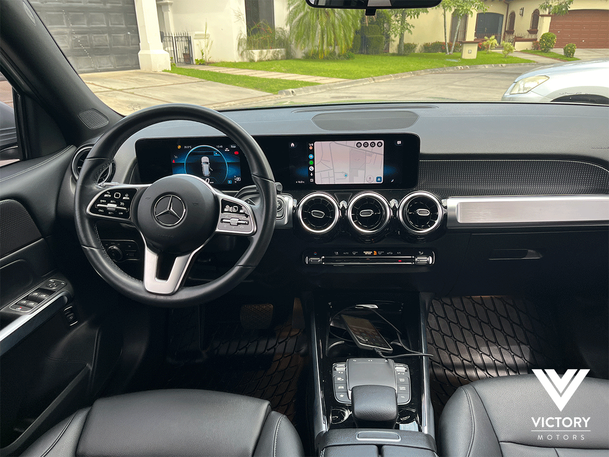 MERCEDES-BENZ GLB 200 - 2023