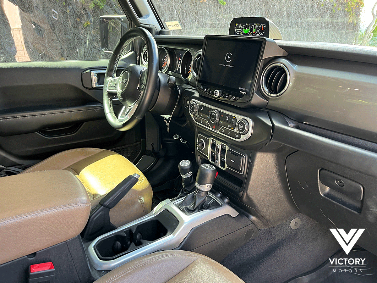 JEEP WRANGLER UNLIMITED SAHARA - 2020