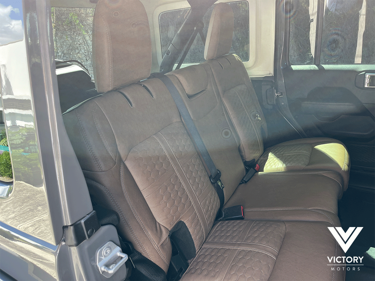 JEEP WRANGLER UNLIMITED SAHARA - 2020