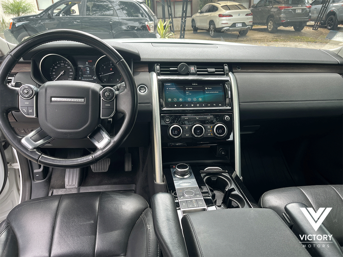 LAND ROVER - 2017