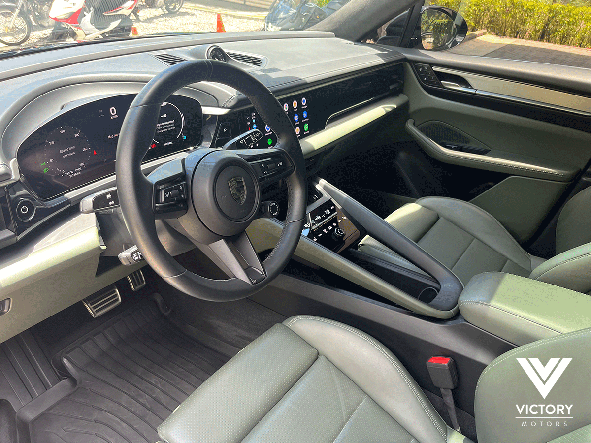 PORSCHE MACAN TURBO-ELÉCTRICO - 2025
