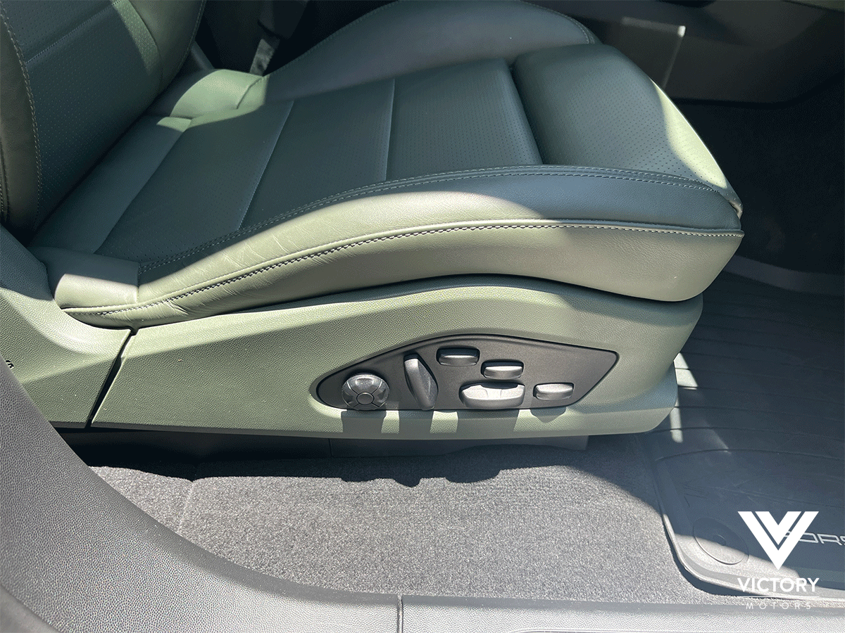 PORSCHE MACAN TURBO-ELÉCTRICO - 2025